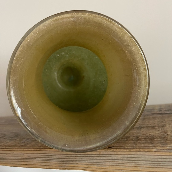 Speckled Green and Gold Art Glass Vase - Picture 3 of 4